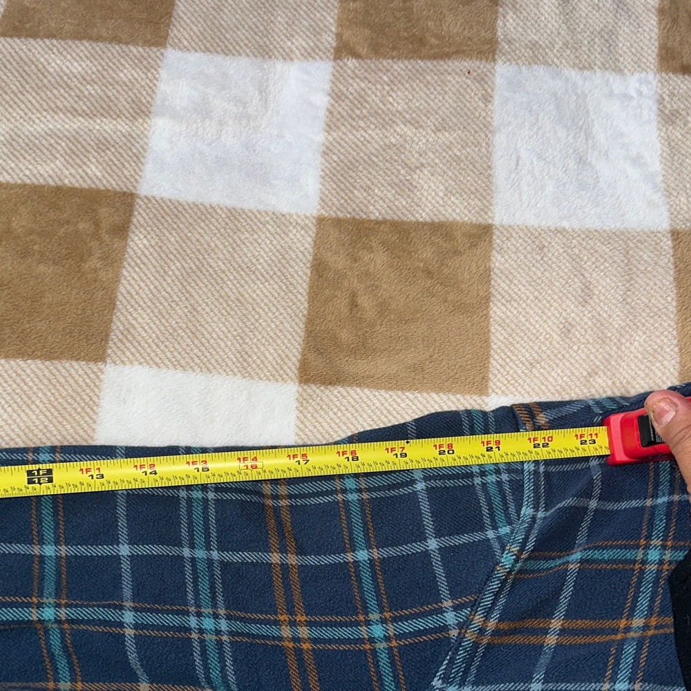 L.L. Bean 100% Organic Cotton Blue and Gold Plaid Shirt Size M - Picture 10 of 10